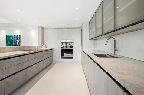 10205 Collins Avenue Bal Harbour FL 33154