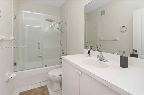 941 SW 148th Place Miami FL 33194