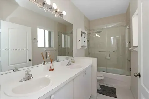 941 SW 148th Place Miami FL 33194