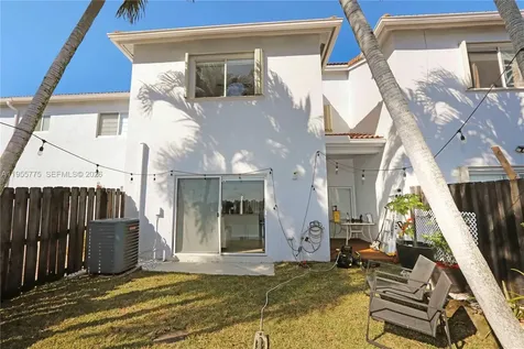 941 SW 148th Place Miami FL 33194