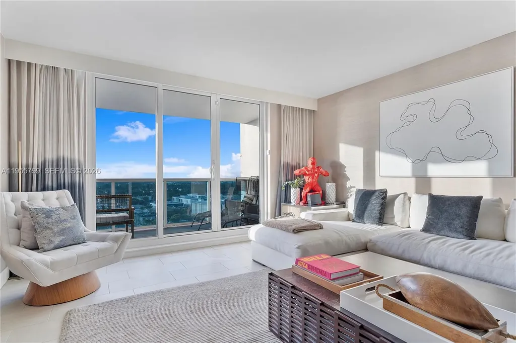 102 24th Street Miami Beach FL 33139