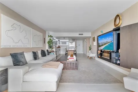 102 24th Street Miami Beach FL 33139