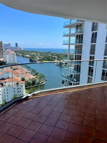 19707 Turnberry Way Aventura FL 33180