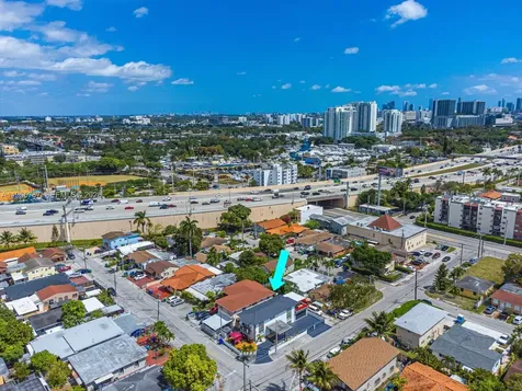 901 NW 22nd Place Miami FL 33125