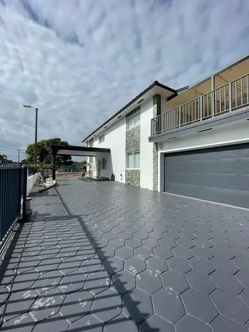 901 NW 22nd Place Miami FL 33125