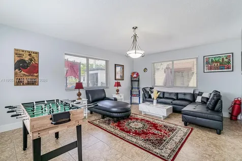 901 NW 22nd Place Miami FL 33125