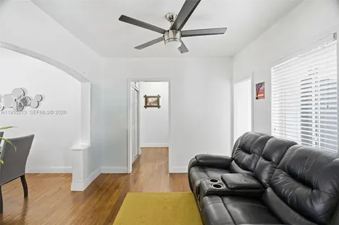 104 SW 40th Avenue Miami FL 33134