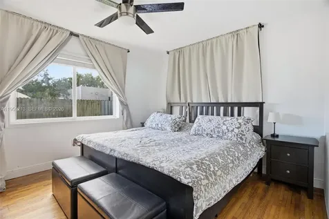 104 SW 40th Avenue Miami FL 33134