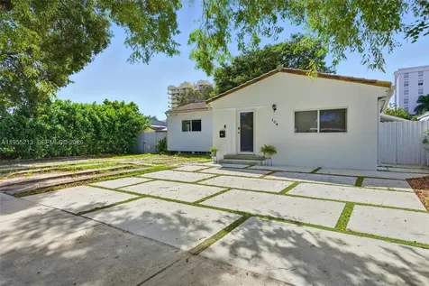 104 SW 40th Avenue Miami FL 33134