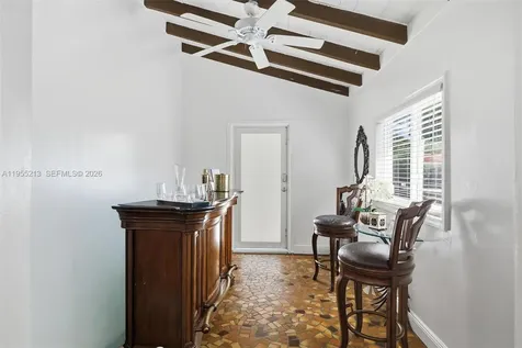 104 SW 40th Avenue Miami FL 33134