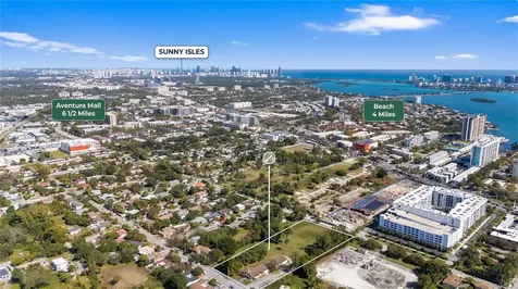 11303 NE 13 Avenue Miami FL 33161