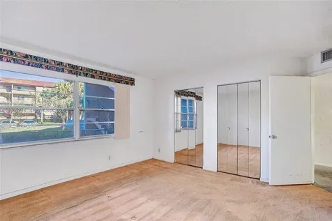 900 SW 128th Avenue Pembroke Pines FL 33027