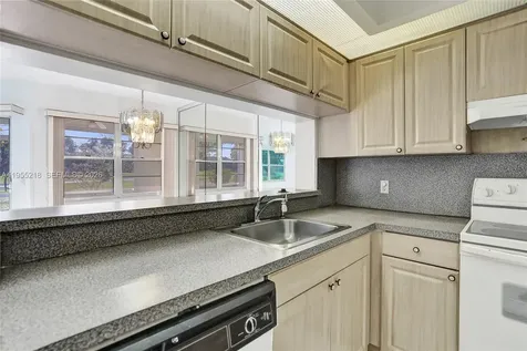 900 SW 128th Avenue Pembroke Pines FL 33027