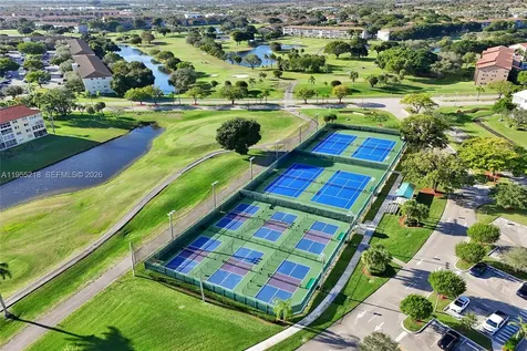 900 SW 128th Avenue Pembroke Pines FL 33027