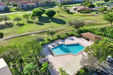 900 SW 128th Avenue Pembroke Pines FL 33027