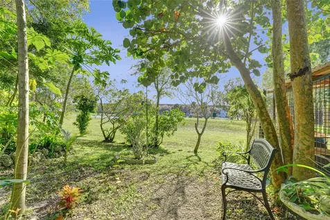 900 SW 128th Avenue Pembroke Pines FL 33027