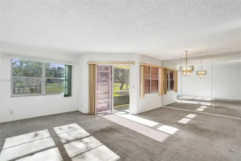 900 SW 128th Avenue Pembroke Pines FL 33027