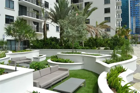 999 SW 1st Avenue Miami FL 33130