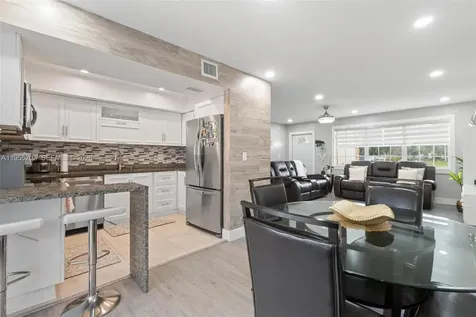 1366 Osprey Court Homestead FL 33035