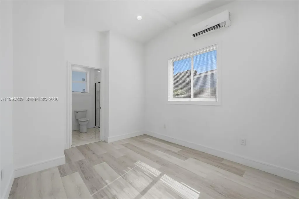 1308 NW 13th Court Fort Lauderdale FL 33311