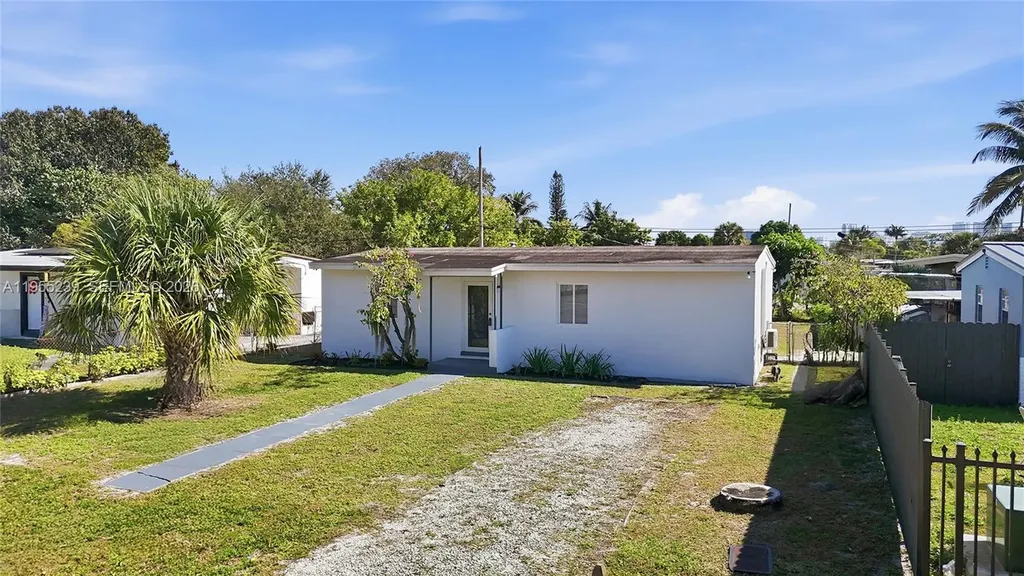 1308 NW 13th Court Fort Lauderdale FL 33311