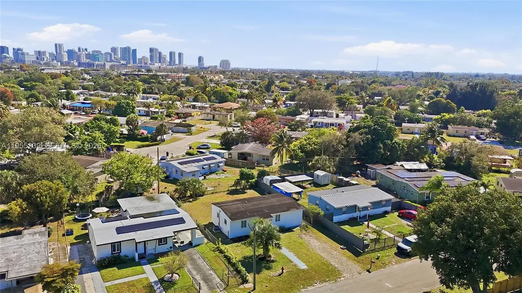 1308 NW 13th Court Fort Lauderdale FL 33311