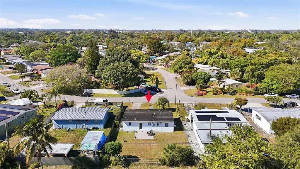 1308 NW 13th Court Fort Lauderdale FL 33311