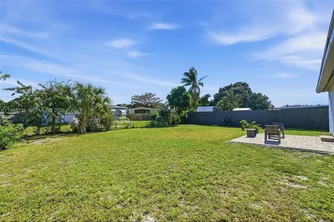 1308 NW 13th Court Fort Lauderdale FL 33311
