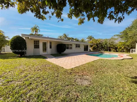 10001 SW 99th Avenue Miami FL 33176