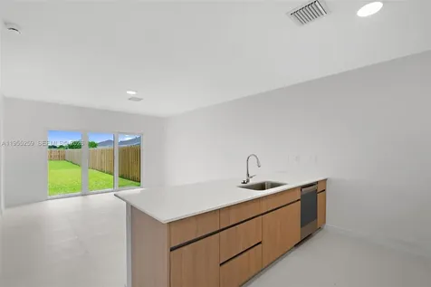 27319 SW 133rd Path Homestead FL 33032