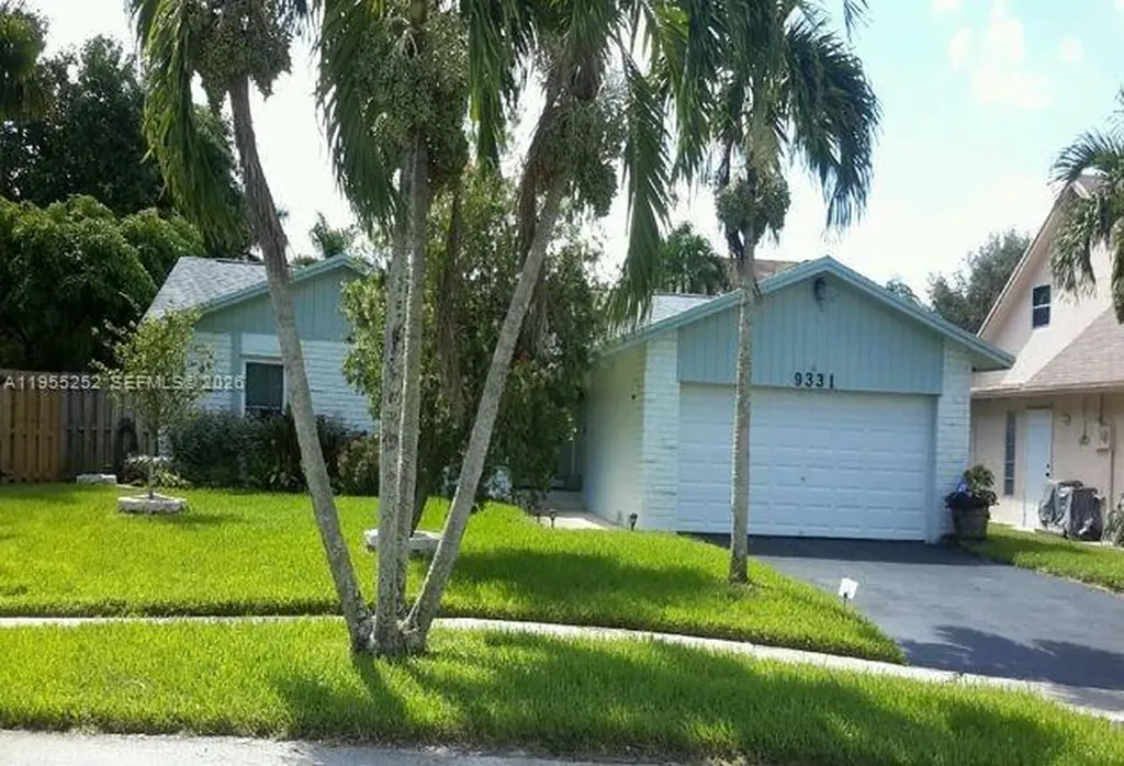 9331 NW 33rd Manor Sunrise FL 33351