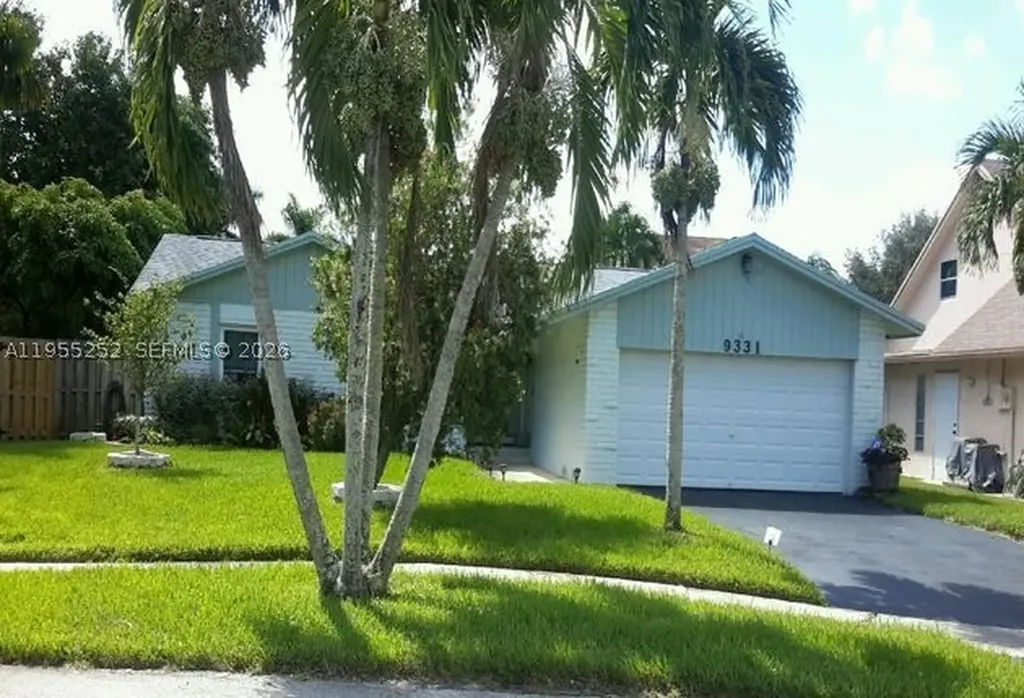 9331 NW 33rd Manor Sunrise FL 33351