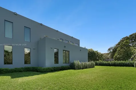5900 SW 129th Terrace Pinecrest FL 33156