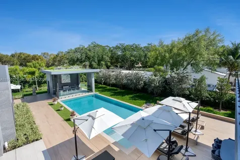 5900 SW 129th Terrace Pinecrest FL 33156