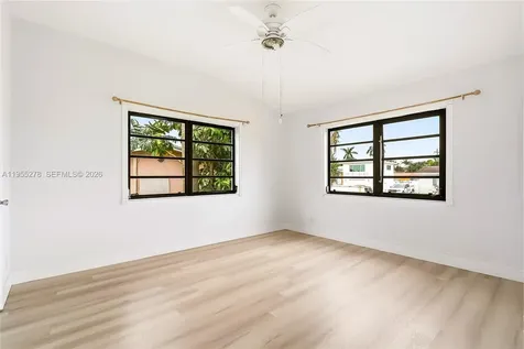 1419 Crest Drive Lake Worth FL 33461