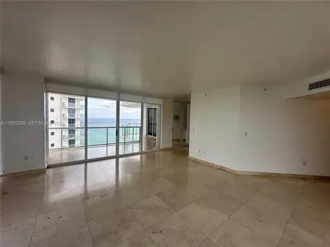 18671 Collins Avenue Sunny Isles Beach FL 33160