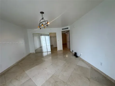 18671 Collins Avenue Sunny Isles Beach FL 33160
