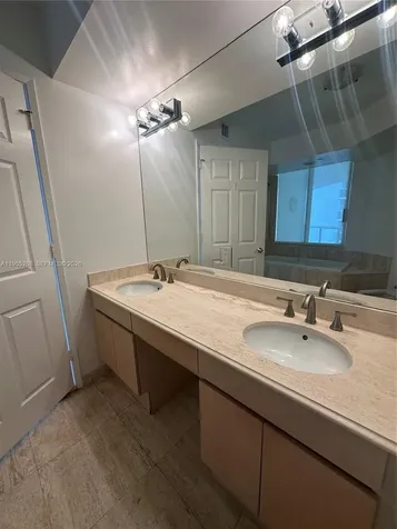 18671 Collins Avenue Sunny Isles Beach FL 33160