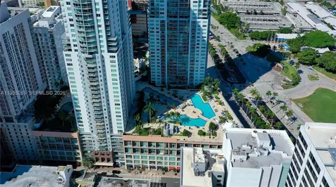 253 NE 2nd Street Miami FL 33132