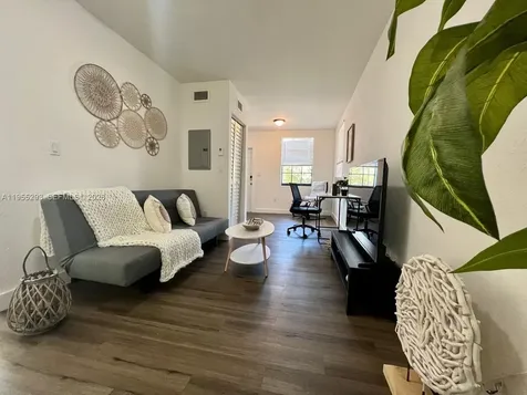 1068 NW 5th Street Miami FL 33128