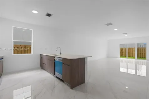 27350 SW 133rd Path Homestead FL 33032