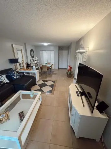 400 Kings Point Drive Sunny Isles Beach FL 33160
