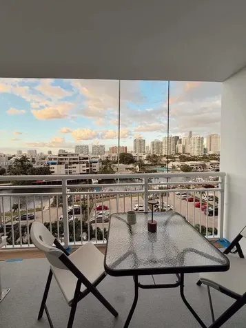 400 Kings Point Drive Sunny Isles Beach FL 33160