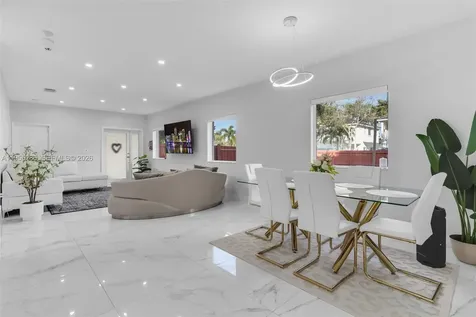 3176 NE 4 Street Homestead FL 33033