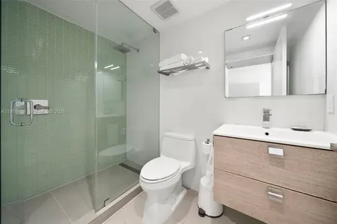 1215 West Avenue Miami Beach FL 33139