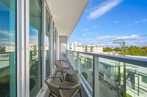 1215 West Avenue Miami Beach FL 33139