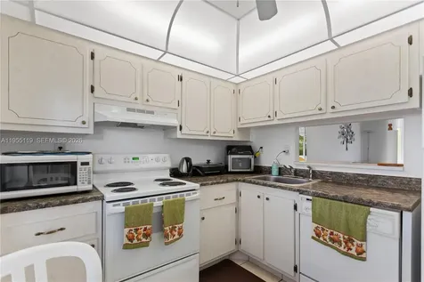 2998 NW 48th Terrace Lauderdale Lakes FL 33313