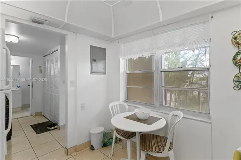 2998 NW 48th Terrace Lauderdale Lakes FL 33313