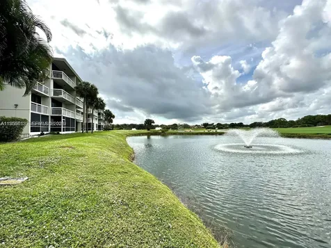 2621 Village Boulevard West Palm Beach FL 33409