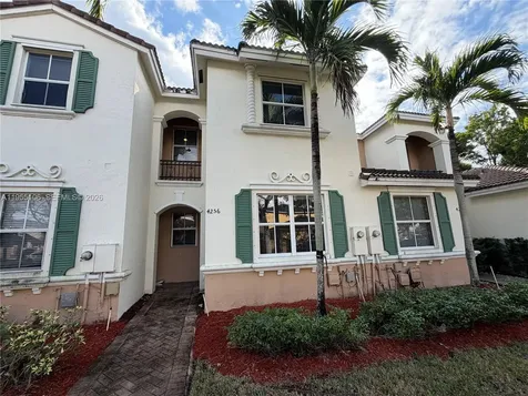 4256 NE 9th Street Homestead FL 33033